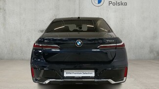 BMW Serii 7, 740