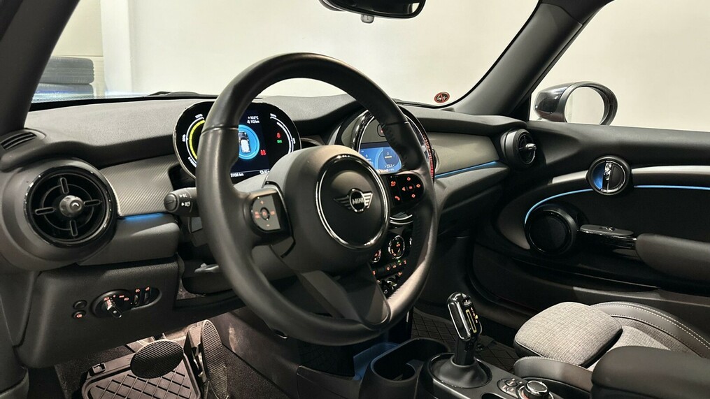 MINI Cooper SE