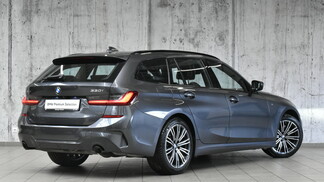 BMW Seria 3 330
