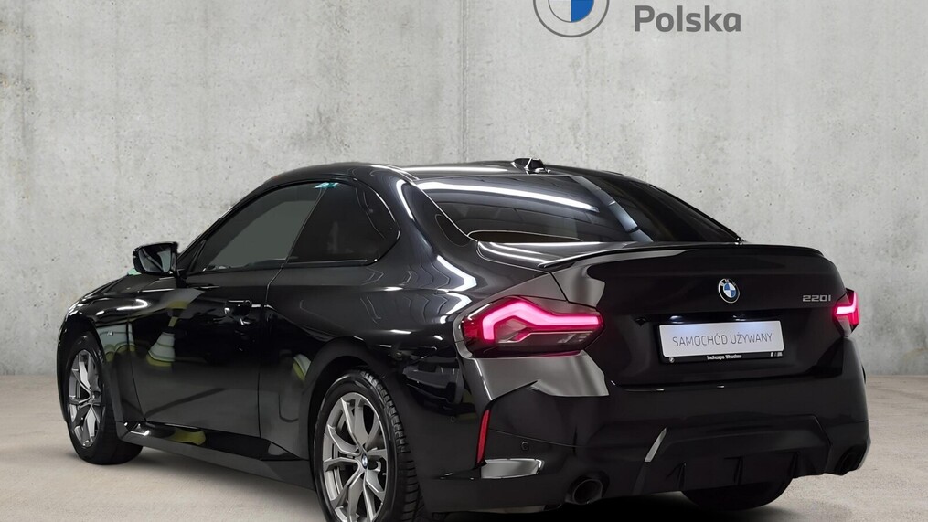 BMW Serii 2, 220