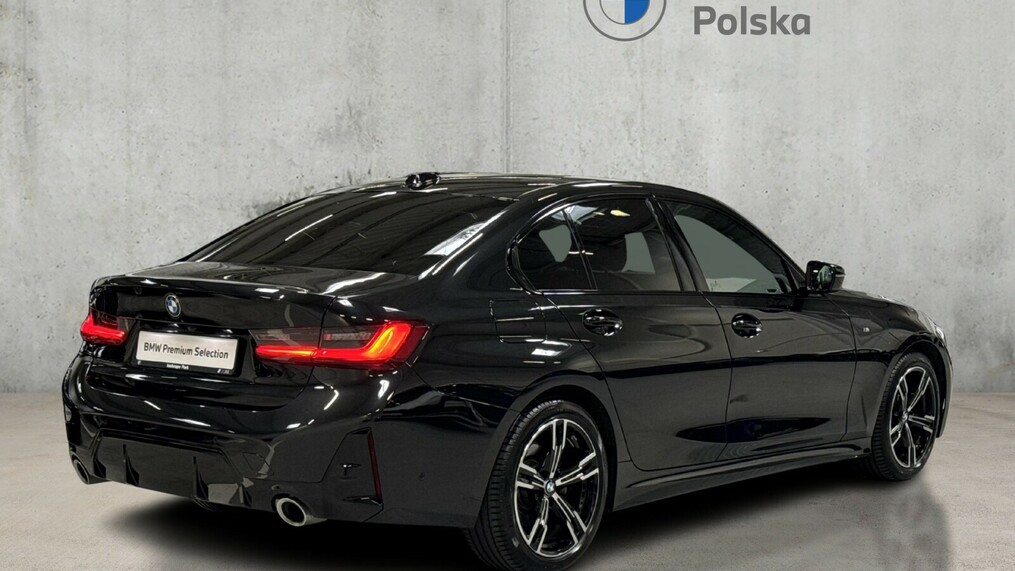 BMW Serii 3, 320