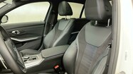 BMW Serii 3, 320