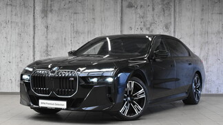 BMW Serii 7, 760
