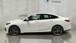 BMW Serii 2, 218