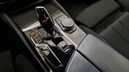 BMW Seria 5, 530