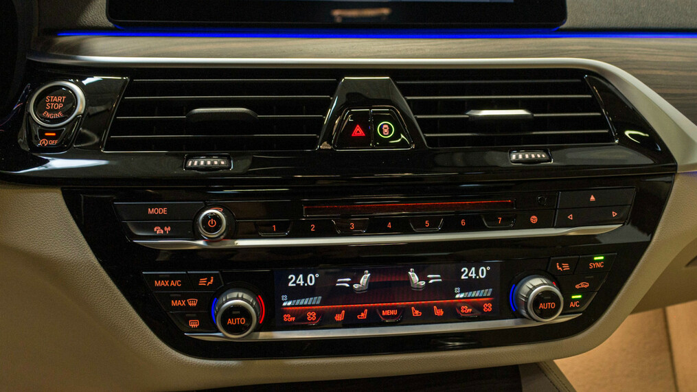 BMW 6GT