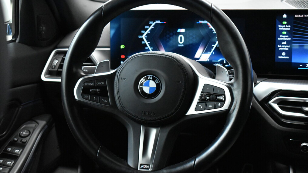 BMW Serii 3, 330