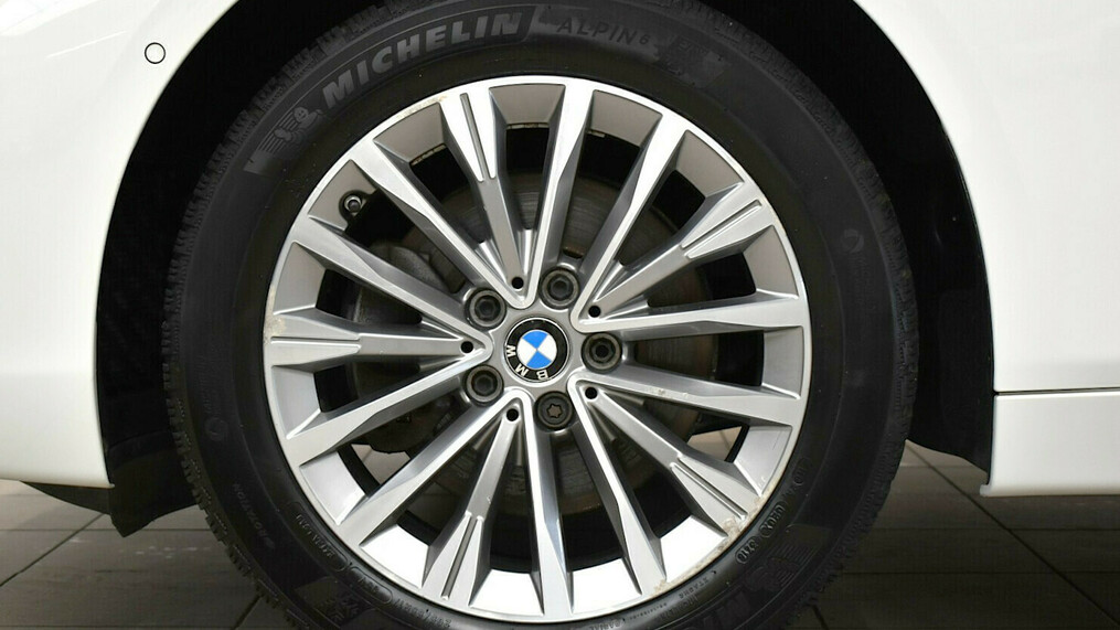 BMW Seria 2 218