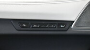 BMW Seria 7, 750