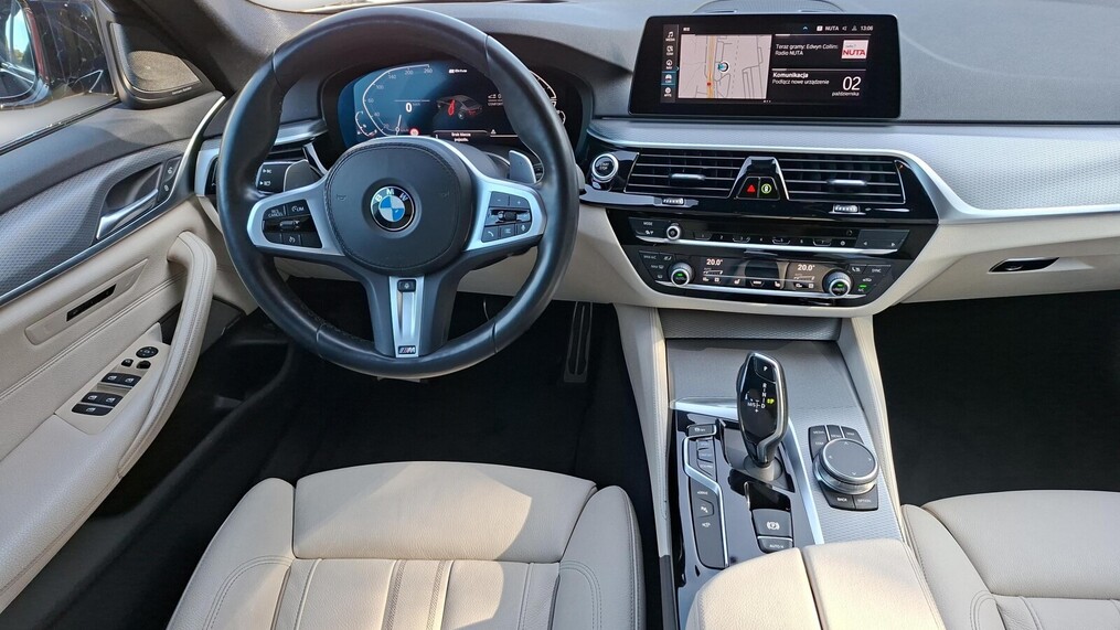 BMW Serii 5, 530