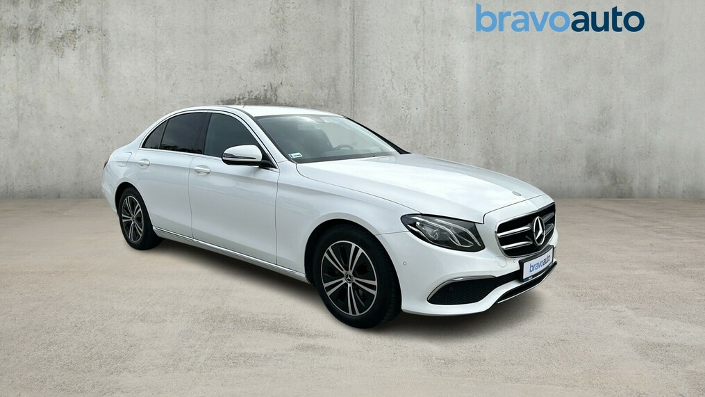 Mercedes-Benz E 200