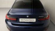 BMW Seria 3, 330