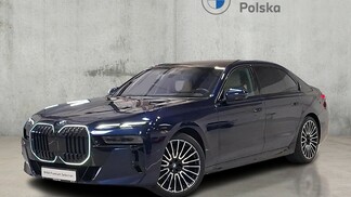 BMW Serii 7, 740