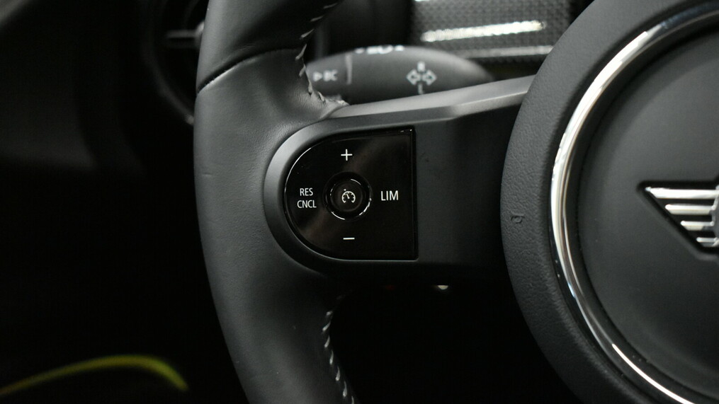 MINI Cooper SE