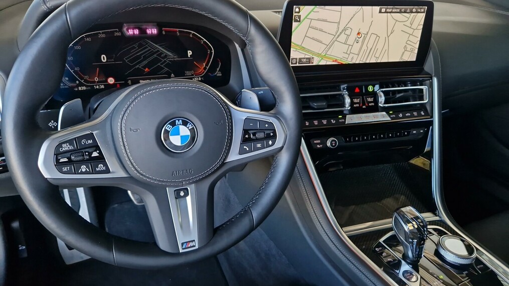 BMW Seria 8 840