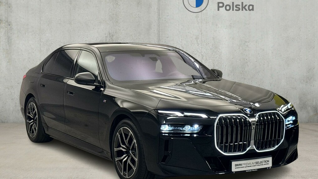 BMW Serii 7, 750