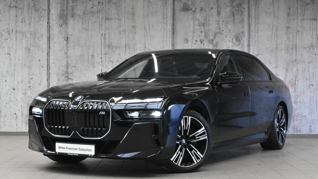 BMW Serii 7, 760