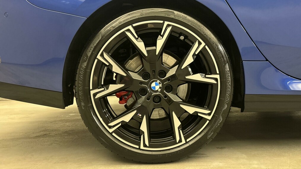 BMW Serii 2, 220