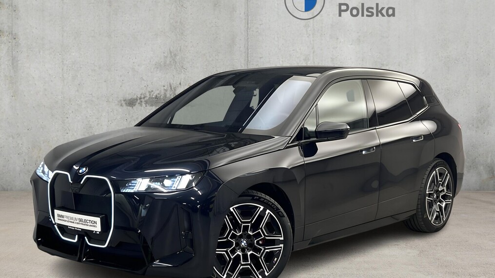 BMW iX