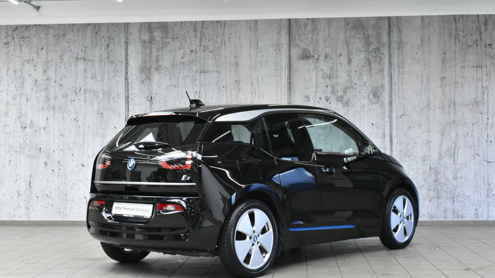 BMW Seria I3