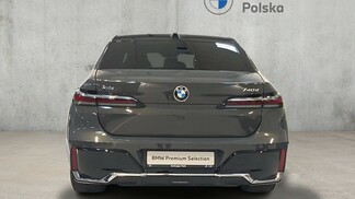 BMW Serii 7, 740
