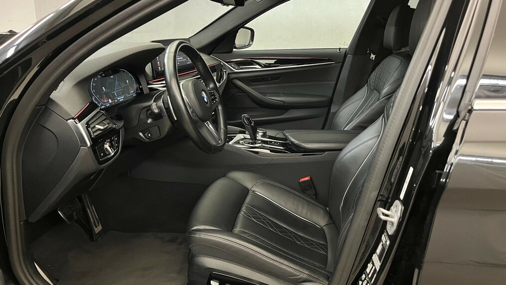 BMW Serii 5, 540