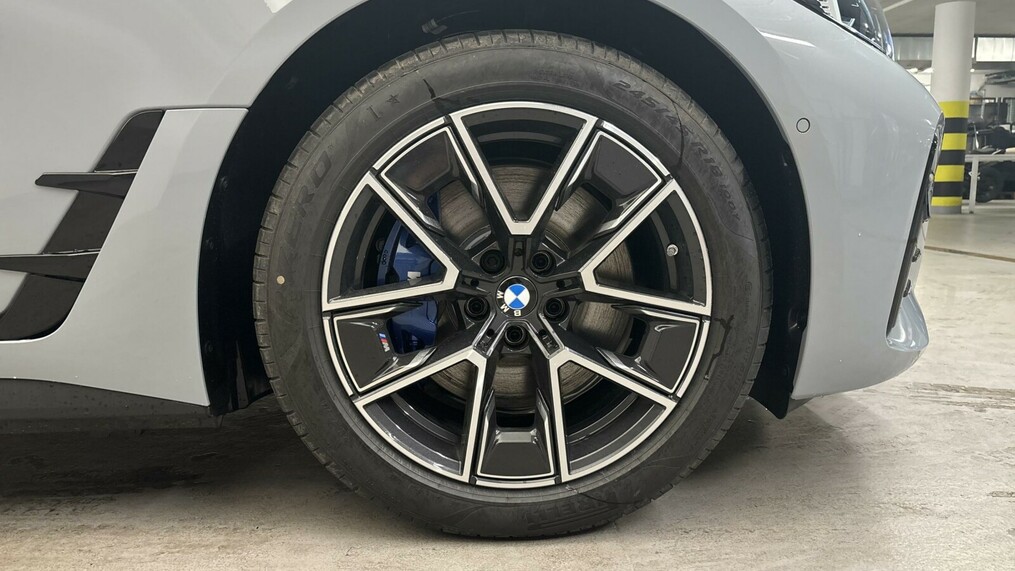 BMW Seria 4 i4