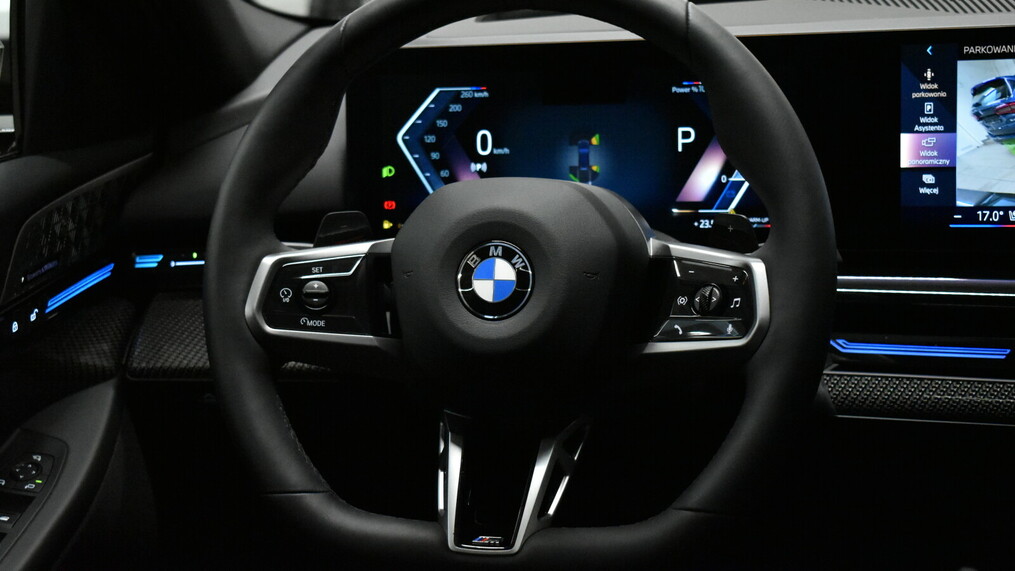 BMW Serii 5, 540