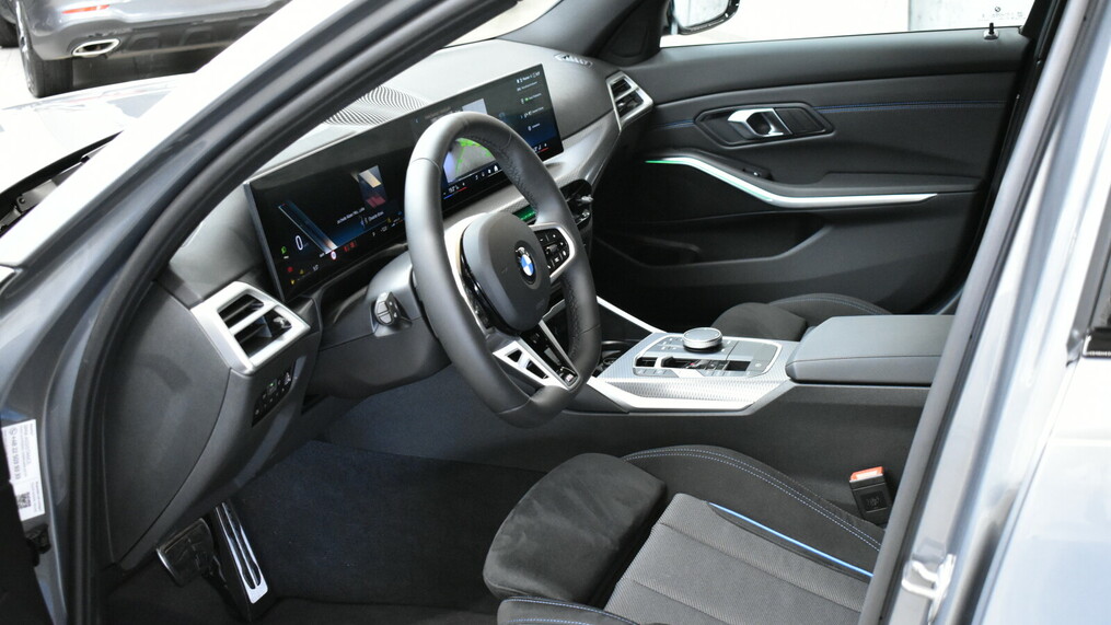 BMW Seria 3 320