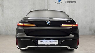 BMW Serii 7, 740