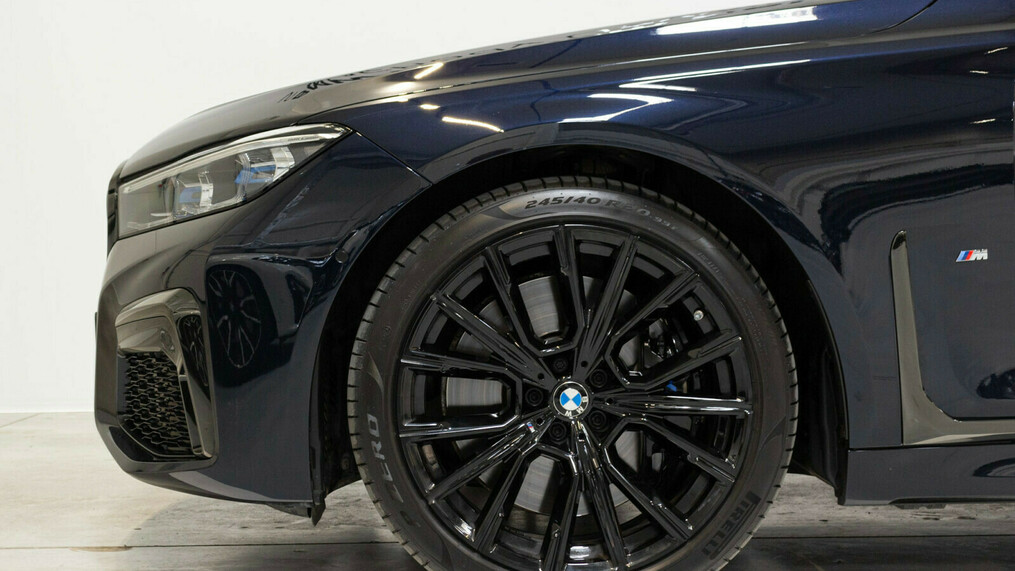 BMW Seria 7 750