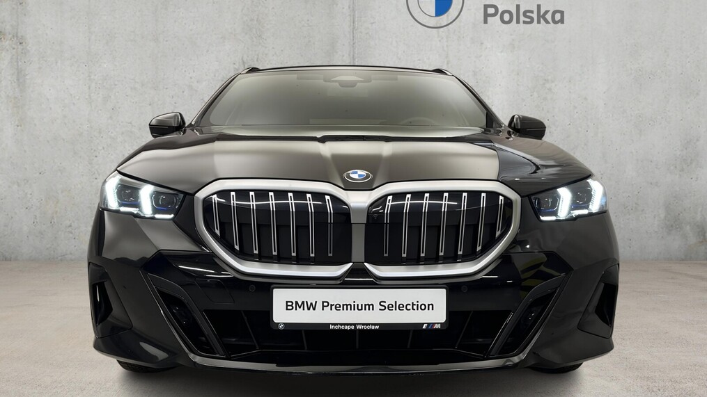 BMW Serii 5, 520
