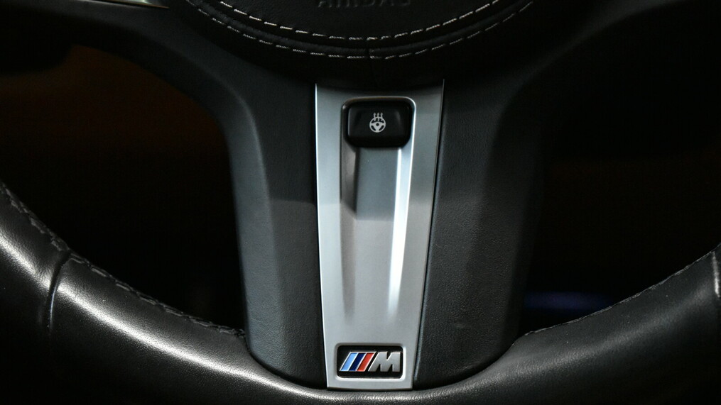 BMW Serii 8, 850