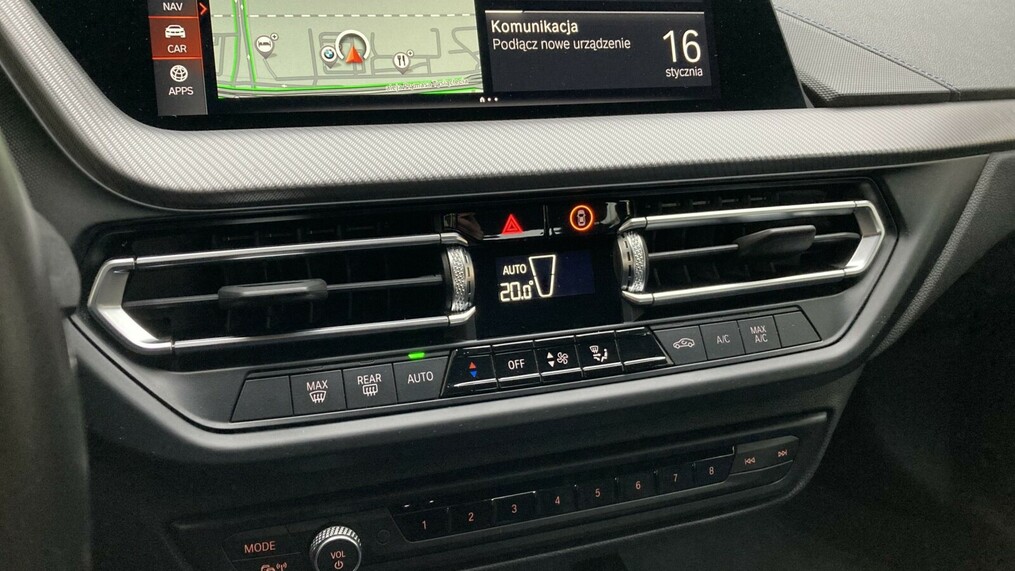 BMW Seria 2 218