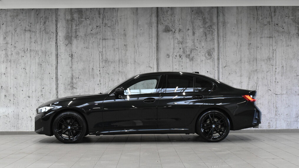 BMW Serii 3, 320