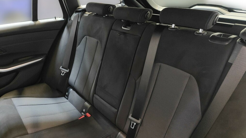 BMW Seria 3 320
