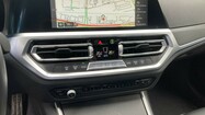 BMW Seria 3, 340