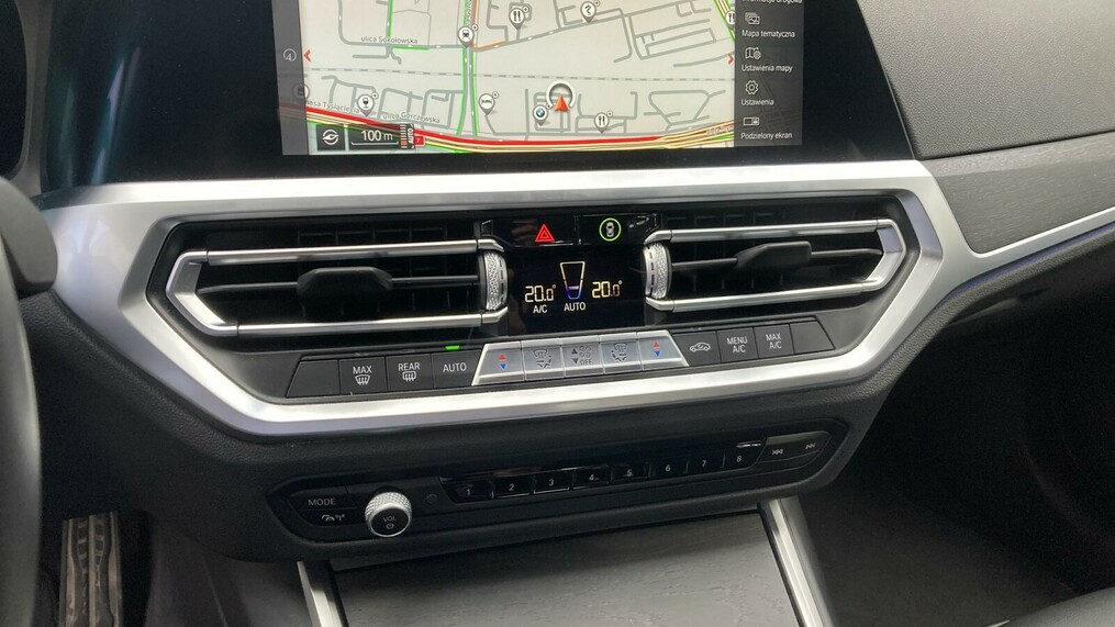 BMW Seria 3, 340