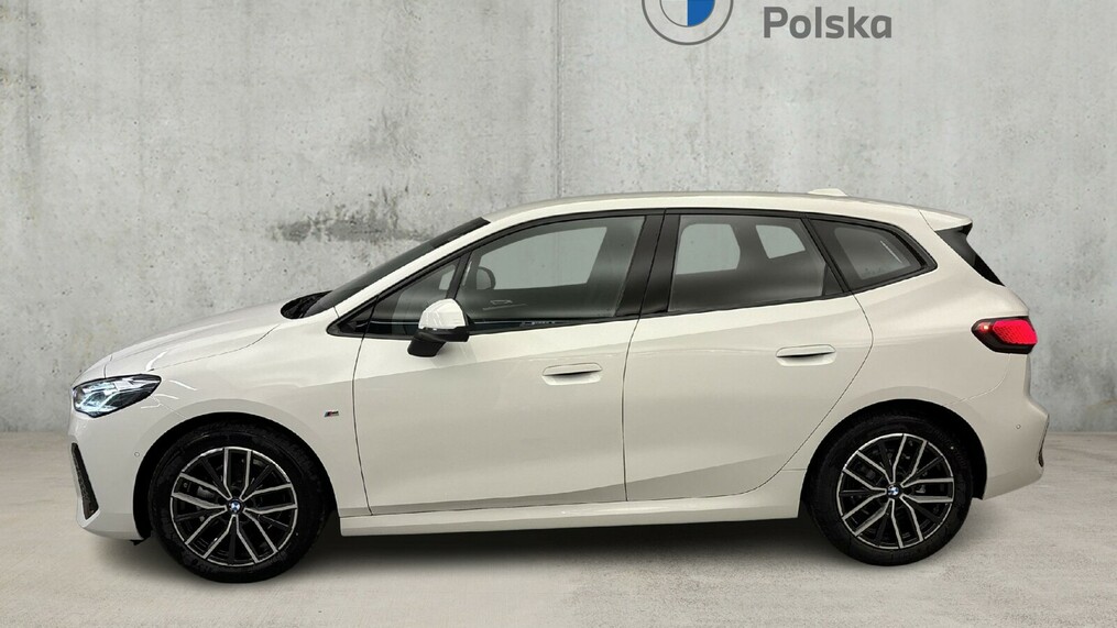 BMW Seria 2, 218