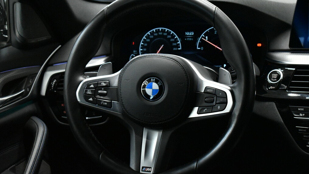BMW Serii 5, 540