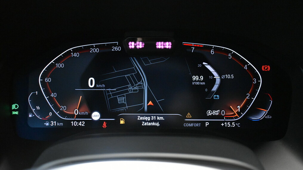 BMW Serii 8, 840