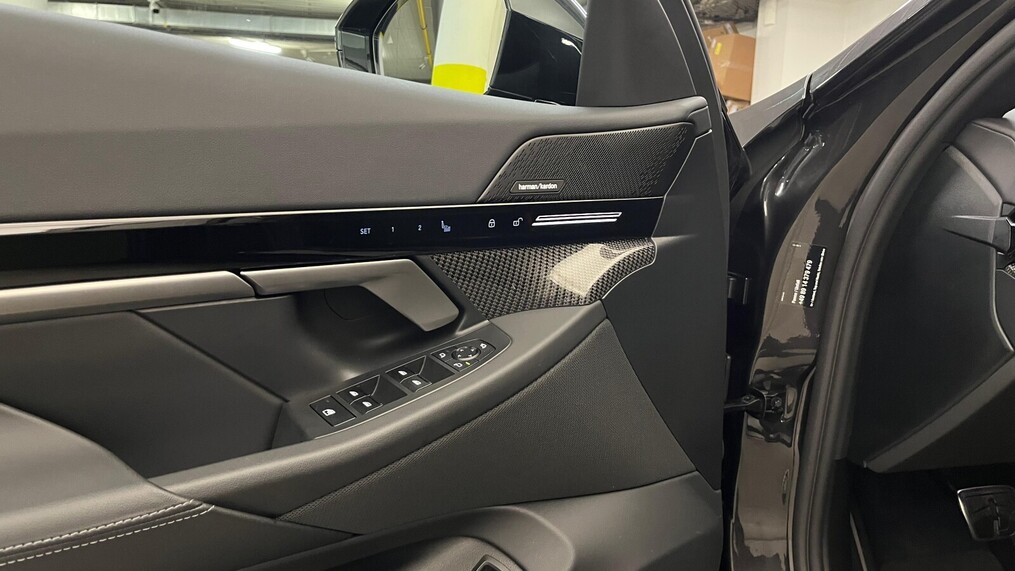 BMW Serii 5, 520