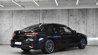 BMW Serii 7, 760