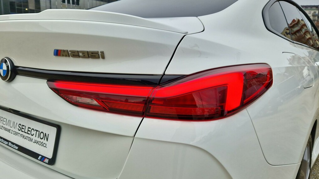BMW Seria 2 235