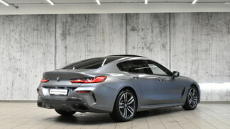 BMW Seria 8 840