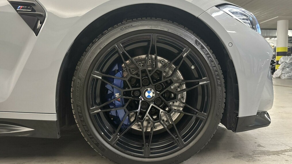 BMW Seria M4