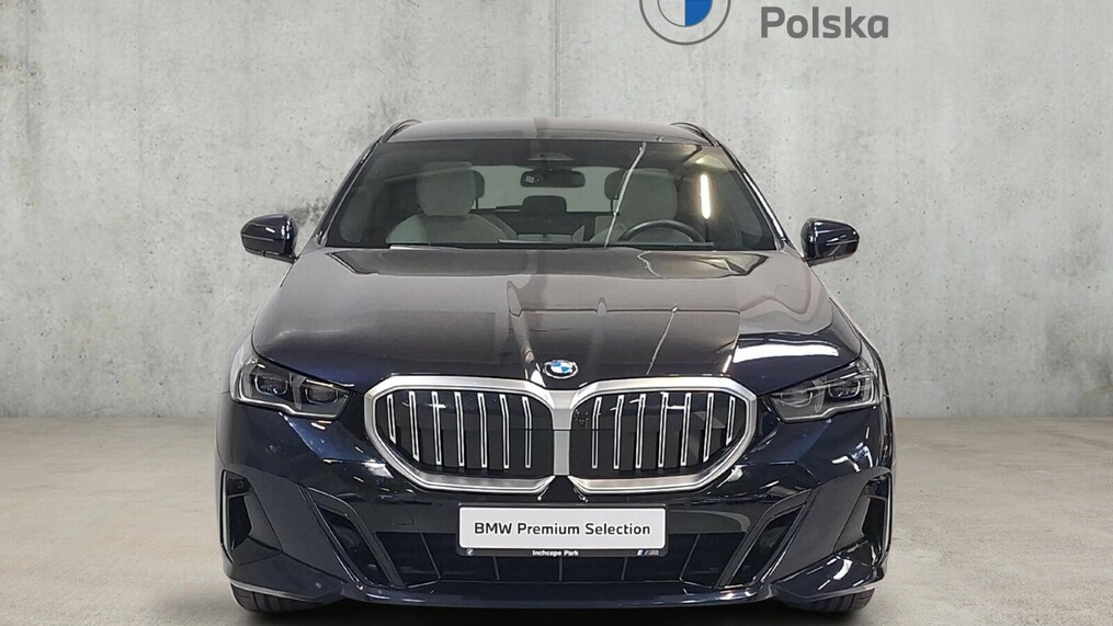 BMW Serii 5, 520