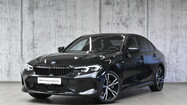 BMW Serii 3, 330