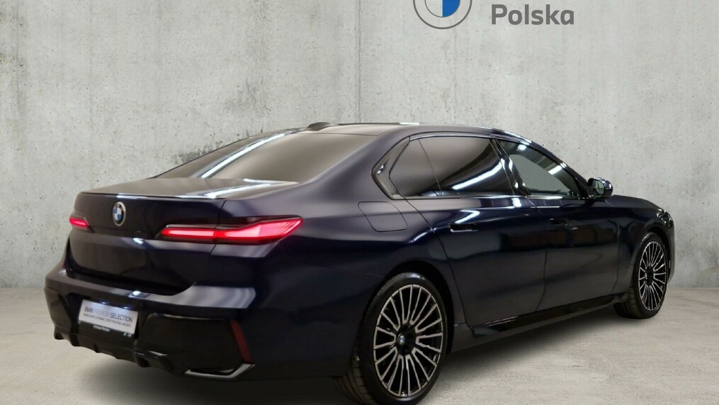 BMW Seria 7 740