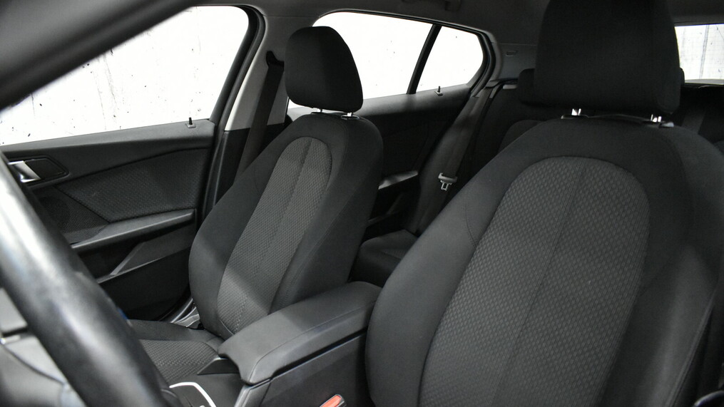 BMW Seria 1 118